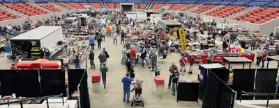 KYANA Swap Meet Vendor Move In