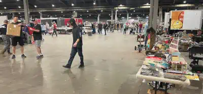 KYANA Swap Meet Vendor Move In